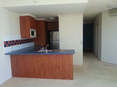 304  182 Marine Parade, Labrador