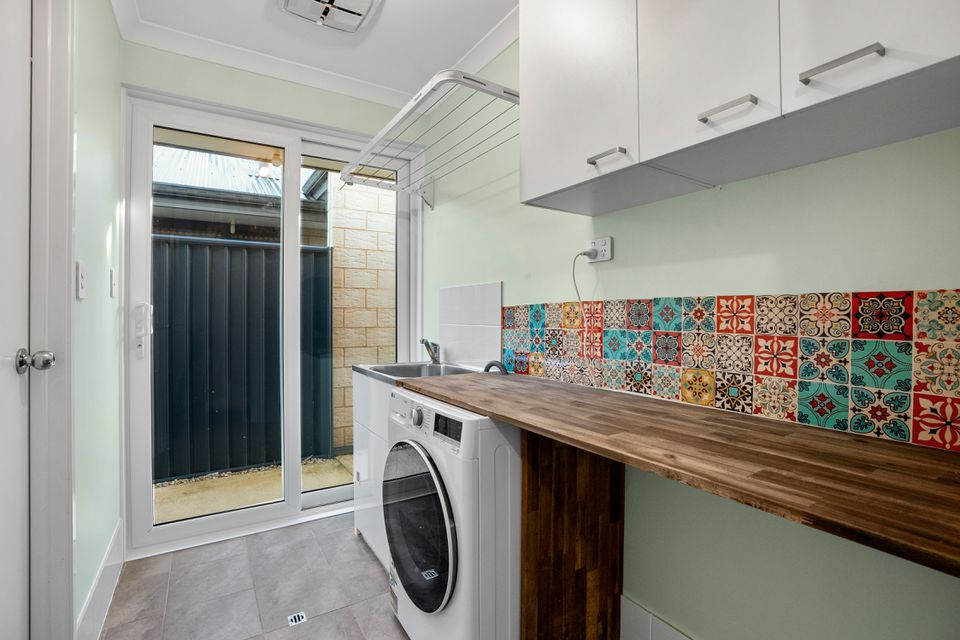 12 ANGOVE ROAD, Baldivis