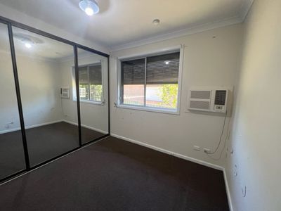 31 Darling Avenue, Lurnea