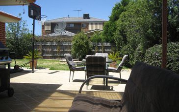 10 Retreat Circuit, Beaconsfield