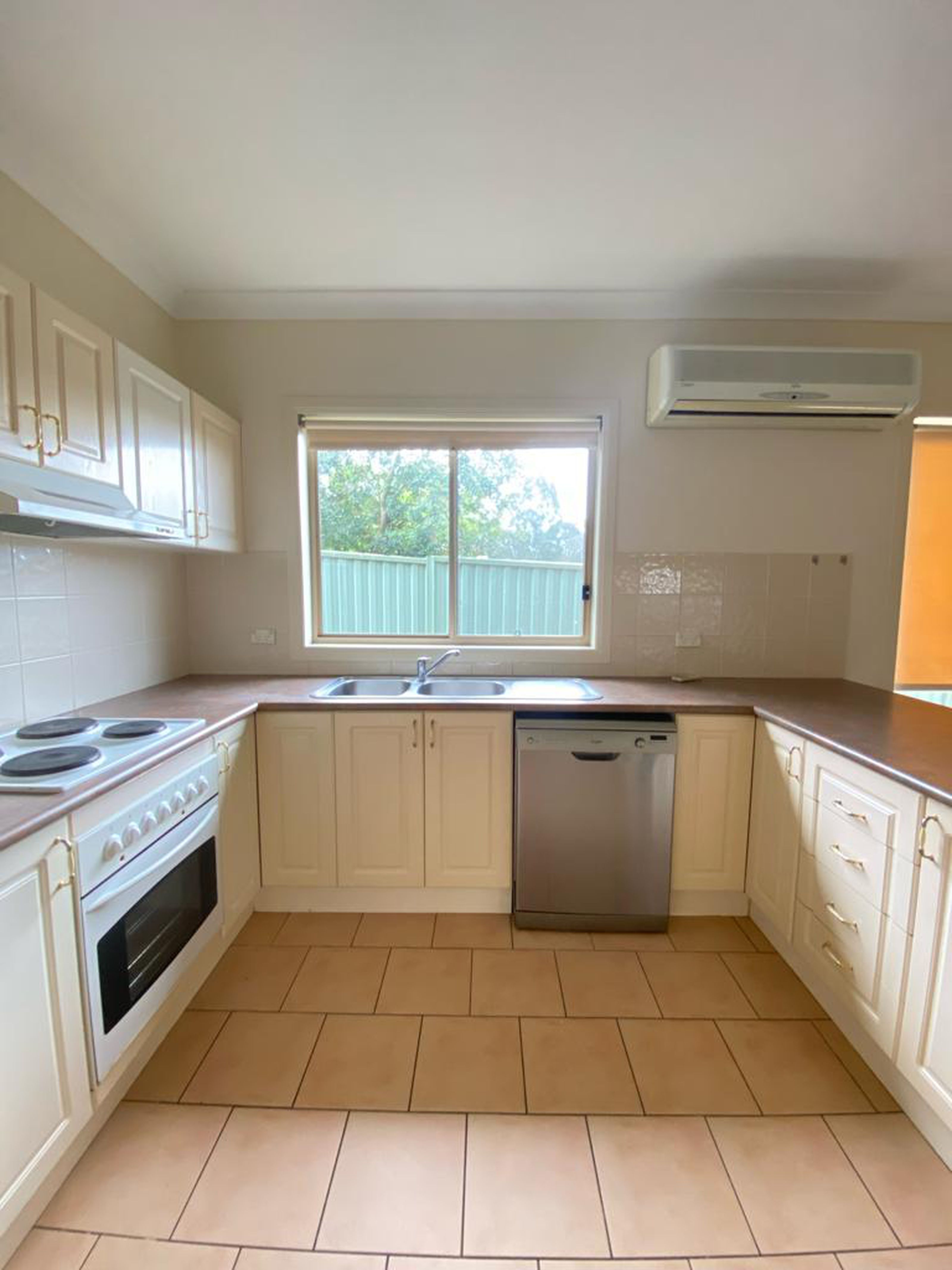 13 / 41 Regentville Road, GLENMORE PARK