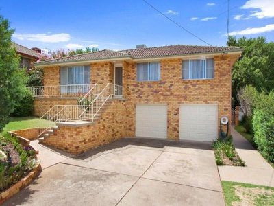 22 Carmichael Avenue, East Tamworth