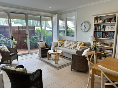 15 / 70 Little River Road, Braidwood