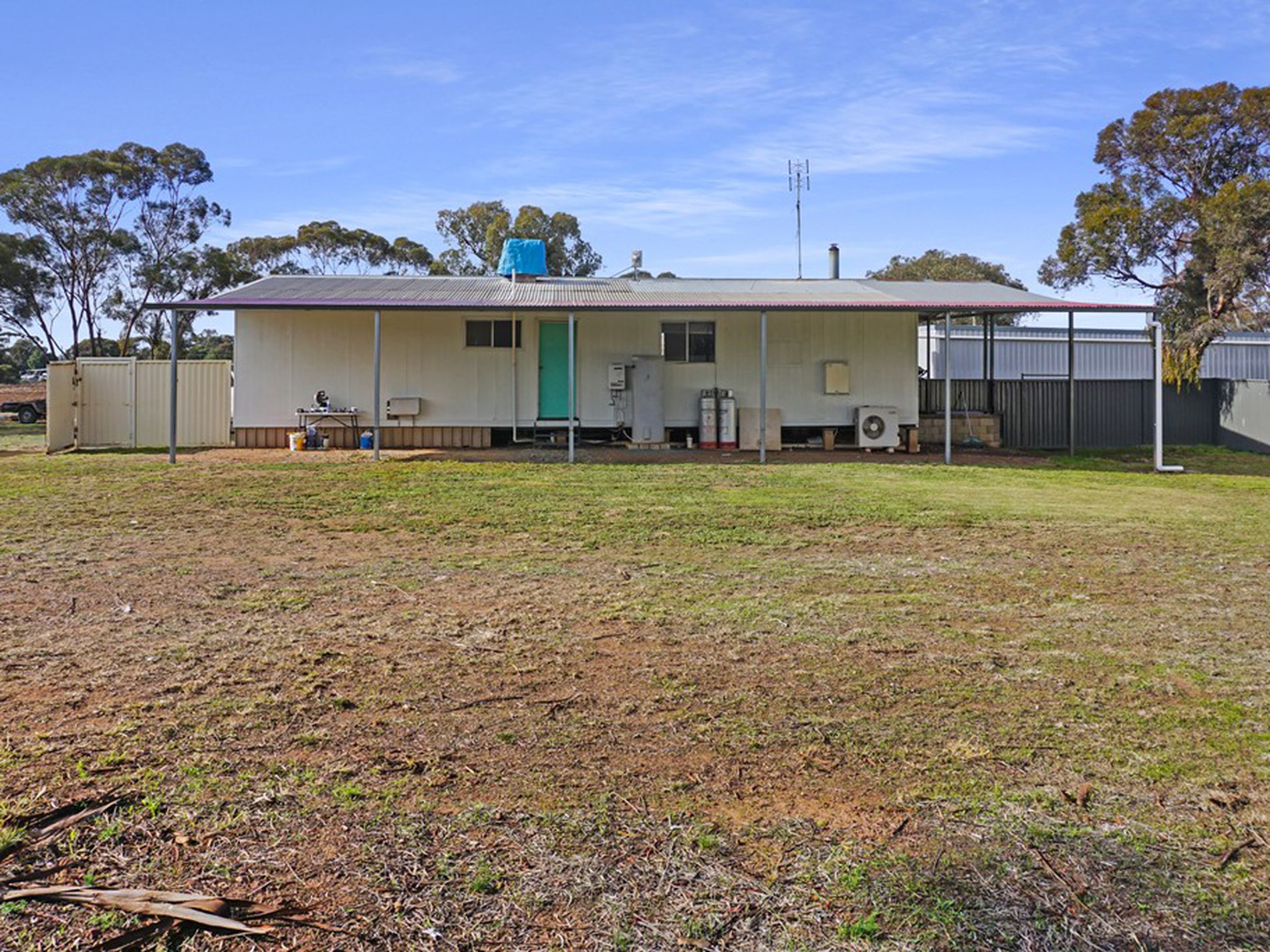32 Rose Lane, West Wyalong