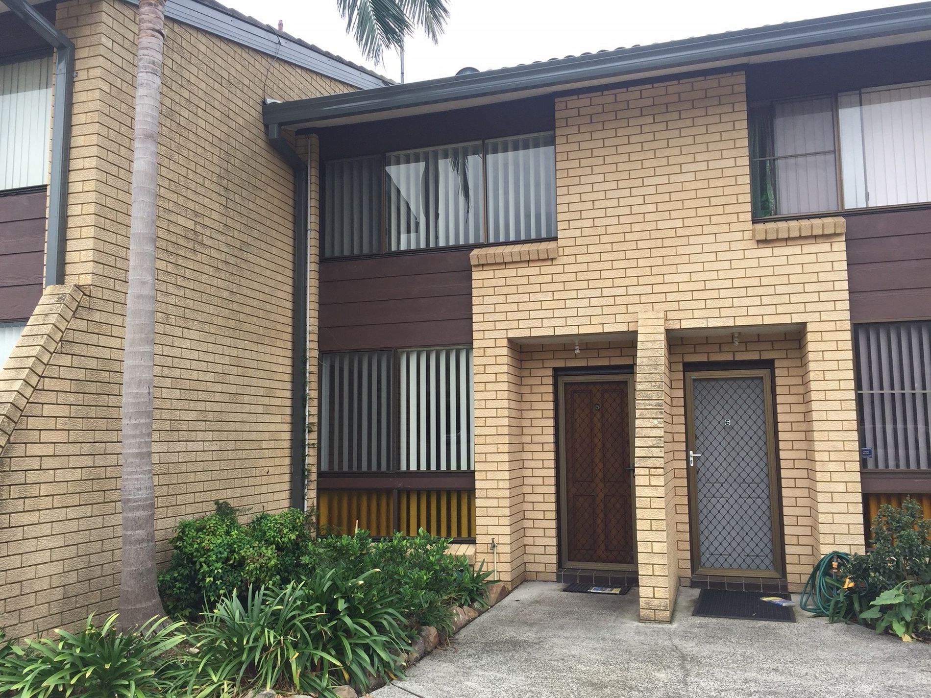 5 / 2 Blackbutt Way, Barrack Heights