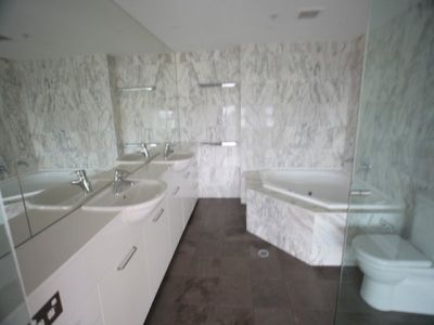 3401 / 77-81 Berry Street, North Sydney