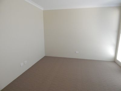 6 Kwont Lane, Byford