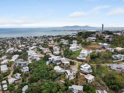 20 The Point, Castle Hill