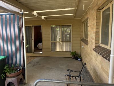 154 MacKenzie Street West, Golden Square