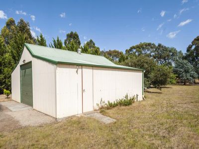 27 Moras Court, Gisborne