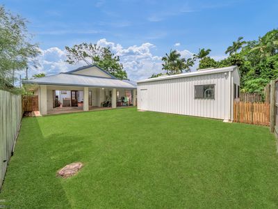13 Rose Street, Westcourt