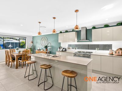 22 Honeybee Crescent, Calderwood