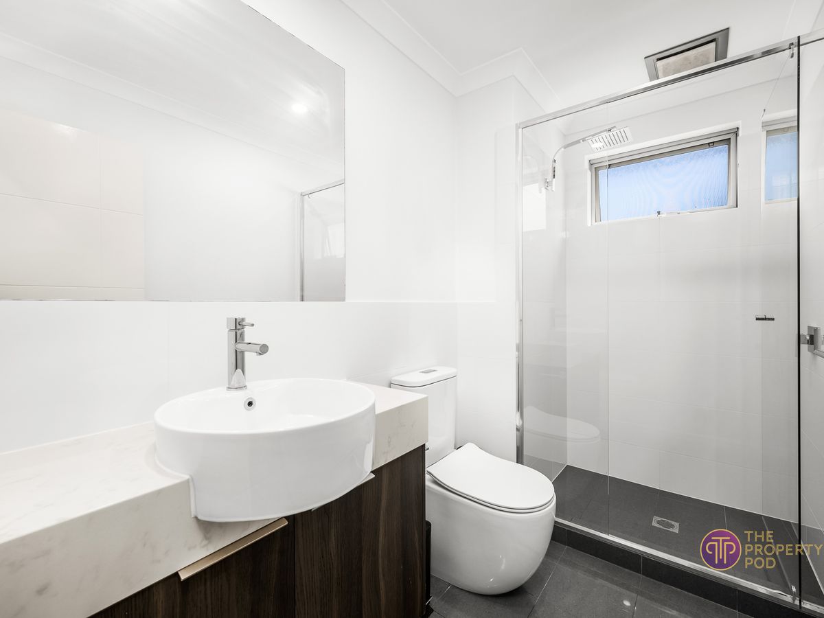 2 / 3 Oak Street, Cannington