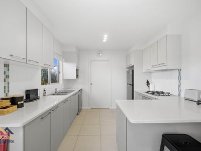 10 / 33-37 Emerald Drive, Diamond Beach