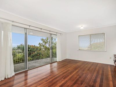 8 Cynthia Crescent, Springwood