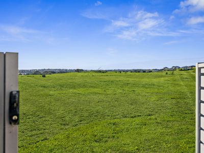 6 Saint Andrews Boulevard, Normanville