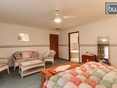 30-32 Clarke St West, Howlong