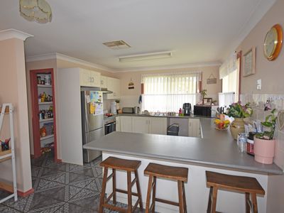 53 Grangewood Drive, Dubbo