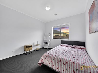 48 Communal Road, Wyndham Vale