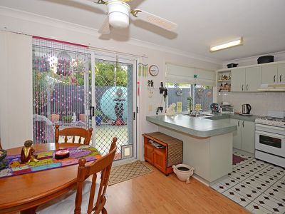 7 / 14 BEACH ROAD, Pialba
