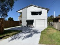 52 Board Street, Deagon