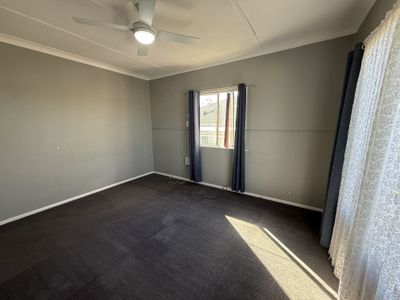 12 Howard Street, Parkes