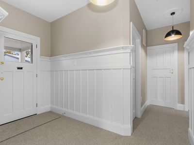 103 Idris Road, Bryndwr