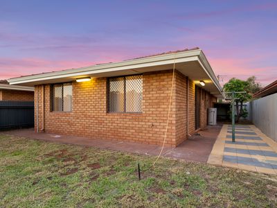 90A Keenan Street, Hannans