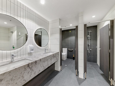4:03 / 54 Marcus Clarke Street, City