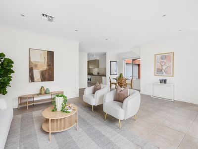 4 / 2 Bellairs Avenue, Seddon