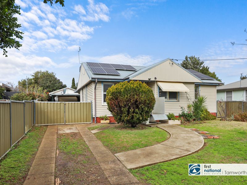 58 Duri Road, Tamworth