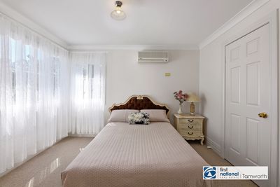 4 / 72 Carthage Street, Tamworth