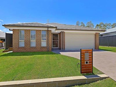 42 Raintree Tce, Wadalba