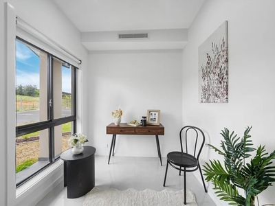2 Aurora Street, Box Hill