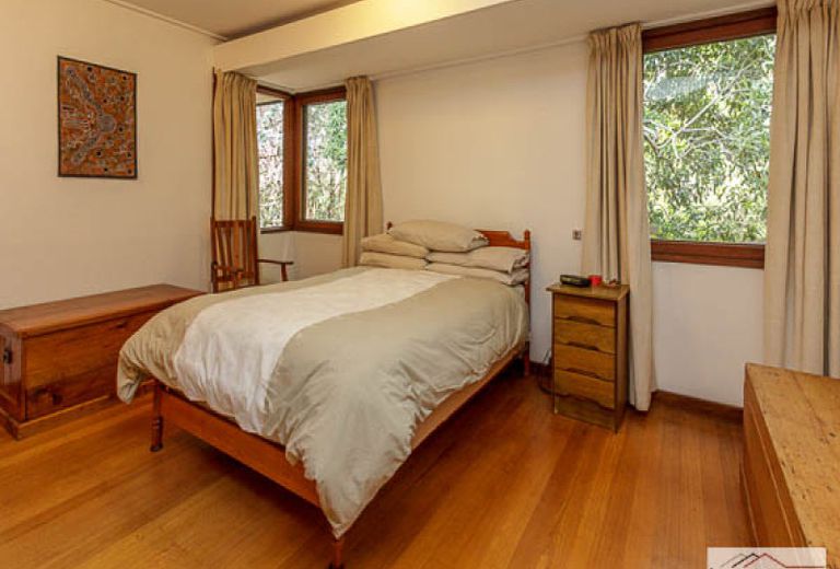 28 Falconer Street, Glen Waverley