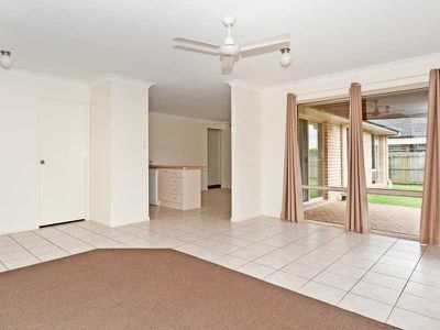 8 Glengarry Lane, Raceview