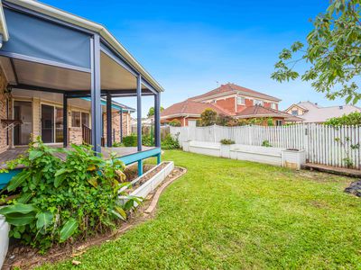 33 Winchcombe Avenue, Murrumba Downs