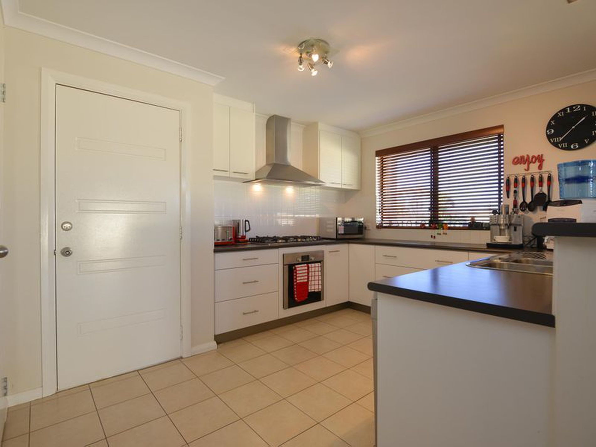 11 Puri Road, Hannans