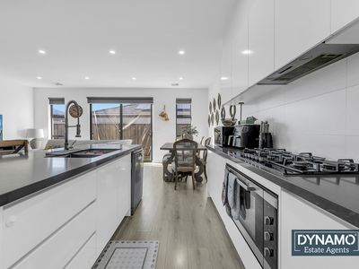 5 Malta Road, Craigieburn