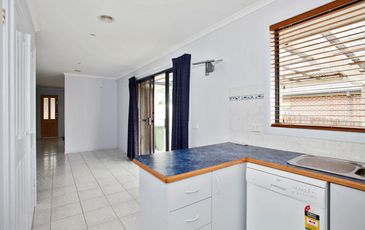 182 Racecourse Road North, Pakenham