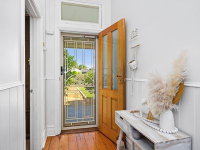 99 Lewis Street, Lamington
