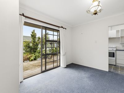 6A Charnwood Grove, Waikanae