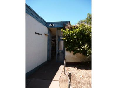 1 Gould Road , Elizabeth Park