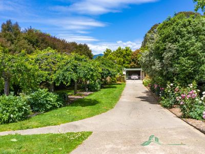 17 Hores Lane, Tawonga