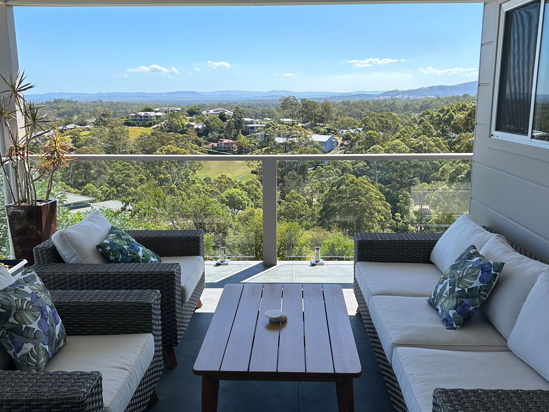 93 Coastal View Drive, Tallwoods Village