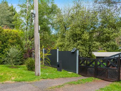 62 Taylors Road, Mount Macedon