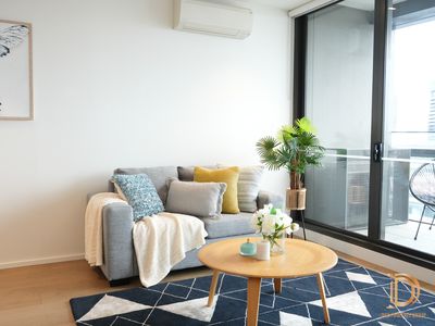 2505N / 889 Collins Street, Docklands