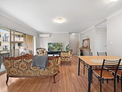 4 / 10-12 Thomas Street, Parramatta