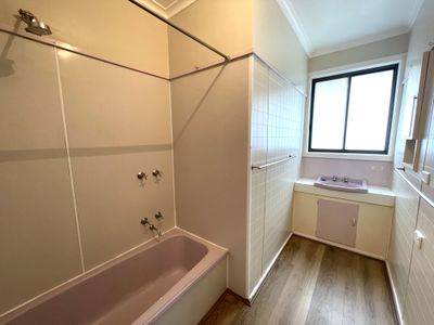 9 McAdam Court, Swan Hill