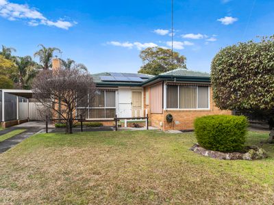 70 Ashleigh Avenue, Frankston